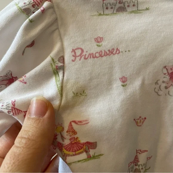 Kissy Kissy Newborn Princess Print Convertible Gown